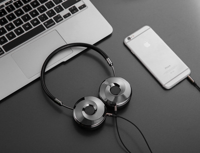 電子產品拍攝技巧 藍牙耳機、對講機及其他設備的專業(yè)呈現