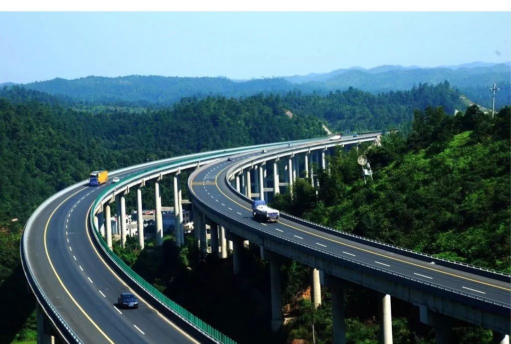 收費公路政策這些年①丨中國建成了世界領先的高速公路系統交通收費設備